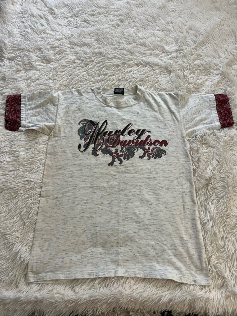Vintage 1992 Harley-Davidson Heather Gray Tee with Burgundy Sleeve Details/A164